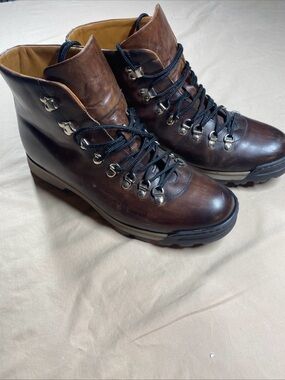 Magnanni Womens size 10 Brown Leather Lace-Up Hiking Boots made in Spain